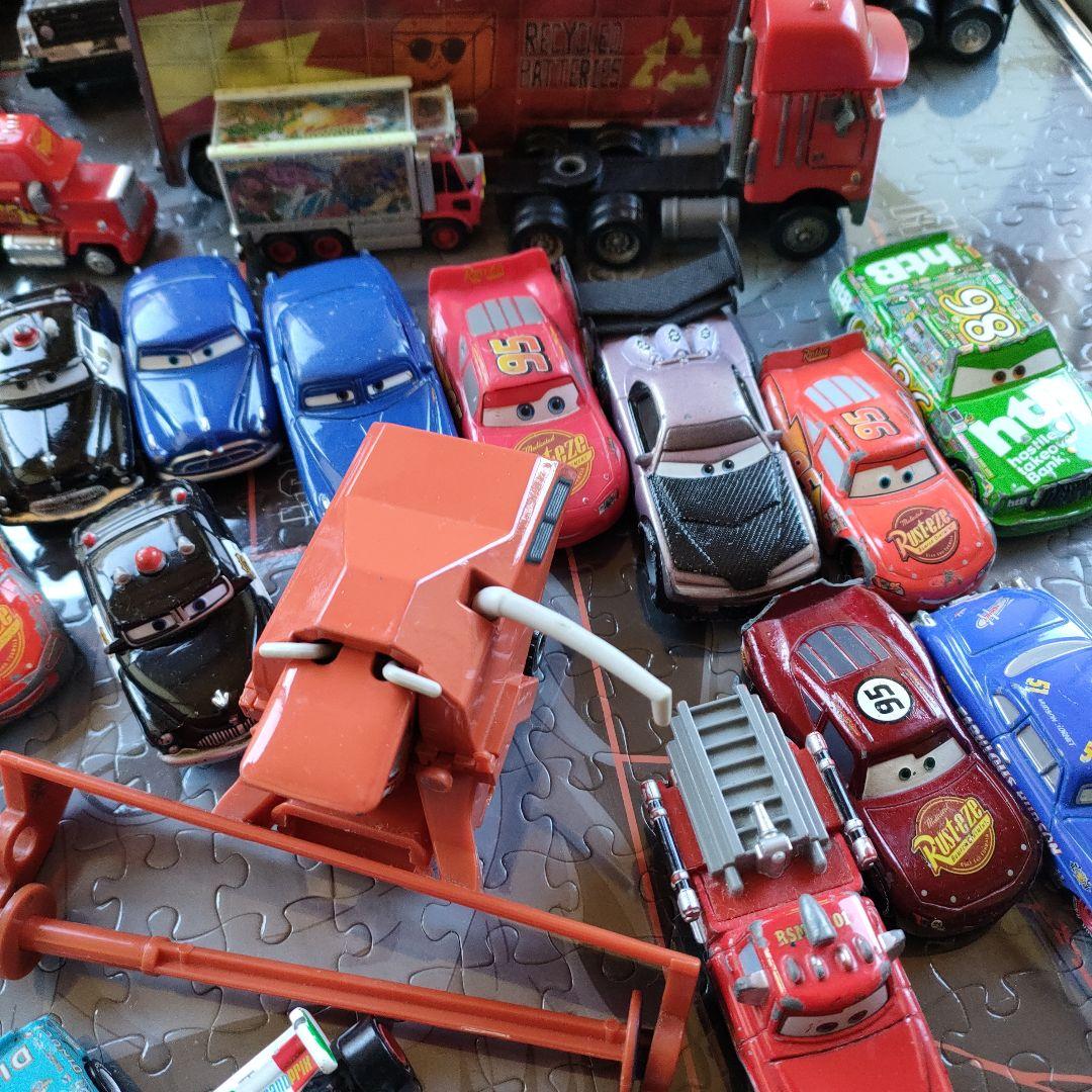 カーズシリーズ ミニカーセット 約３０台