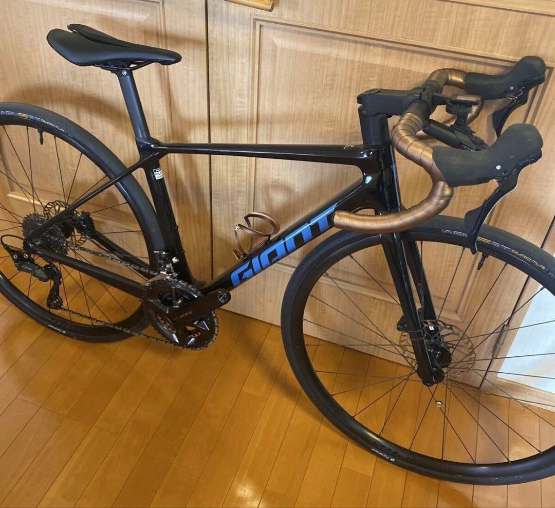 ジャイアント　TCR アドバンスド　2 KOM XS 105 12s
