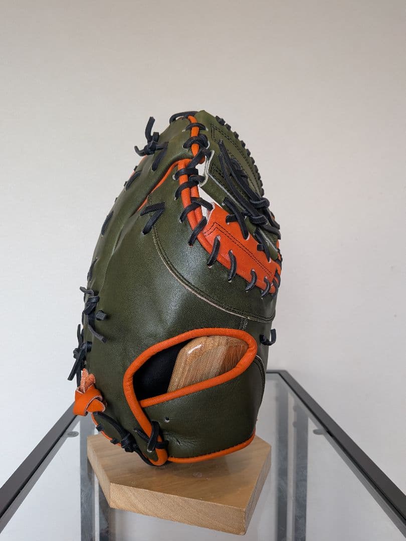 Gloveworks ファーストミット