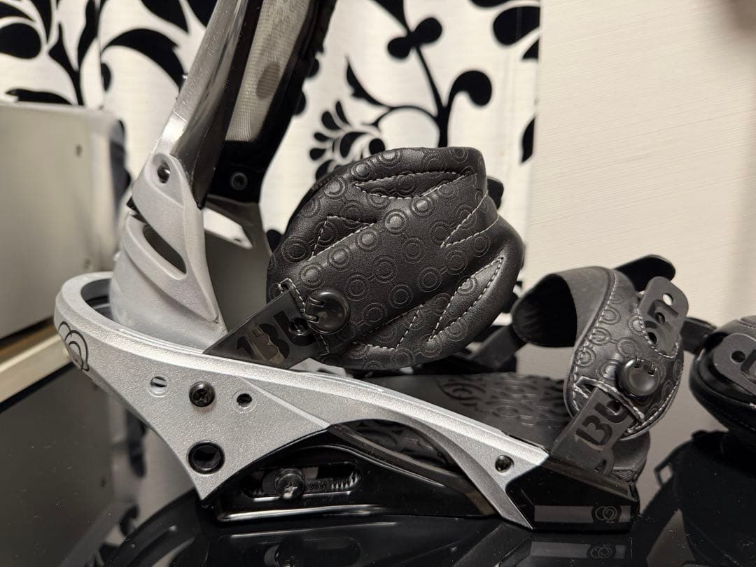 【美品】バートン CO2 BURTON Re:Flex ビンディングMサイズ