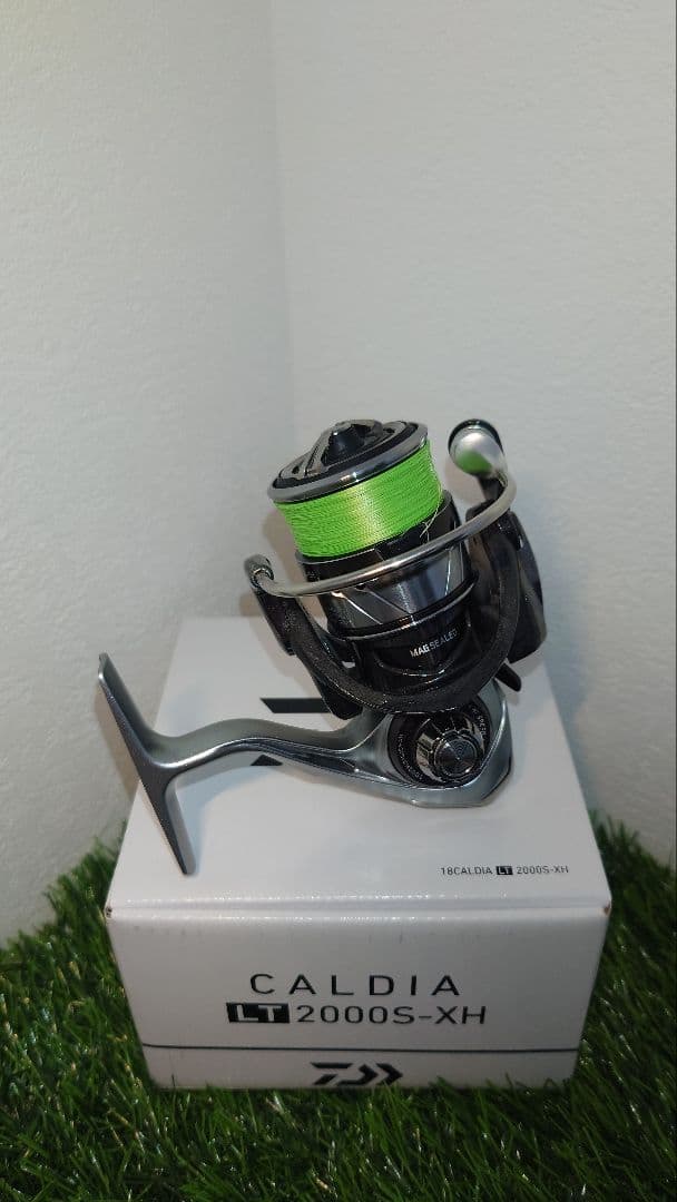 DAIWA 18CALDIA LT 2000S-XH スピニングリール