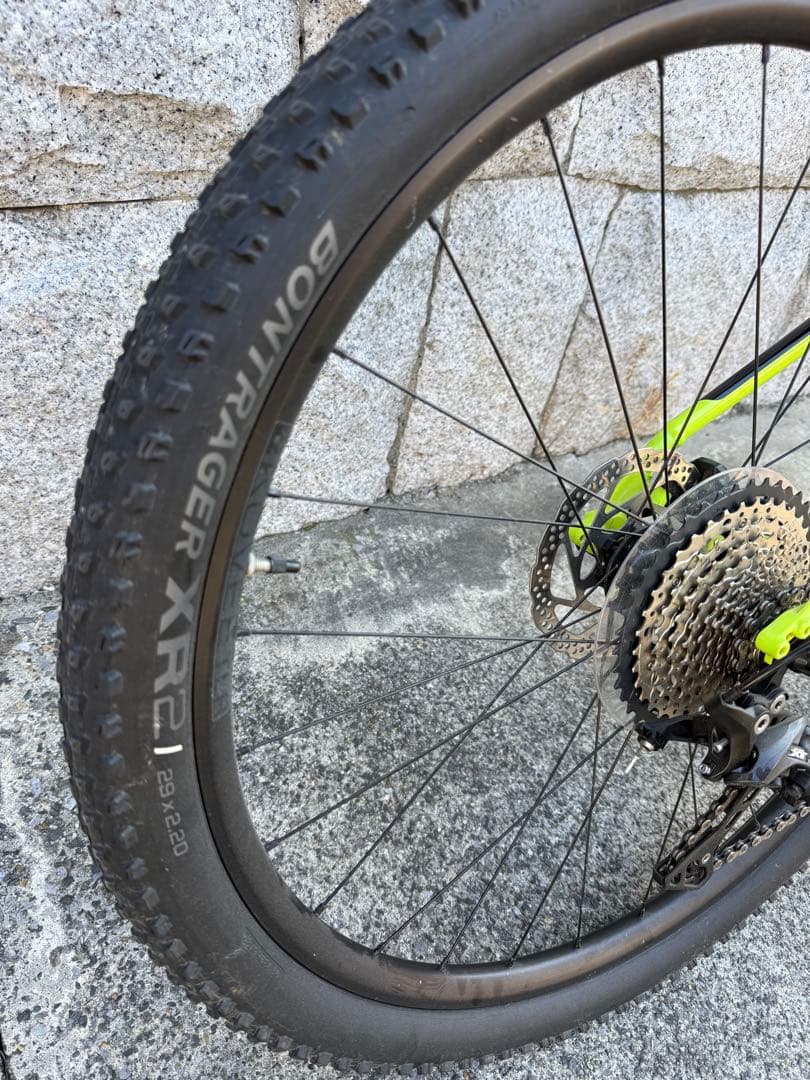 蛍光黄色 TREK X-Caliber 9 サイズ17.5 MTB
