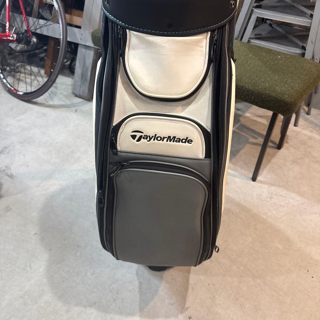 TaylorMade SIM キャディバッグ 未使用フード付き