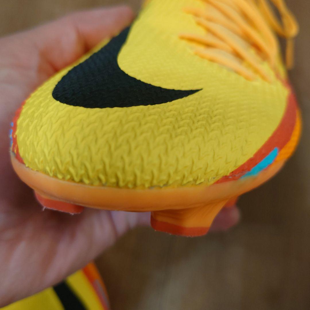 【NIKE】ナイキNIKE ファントムGT2 プロ DF FG　サッカースパイク