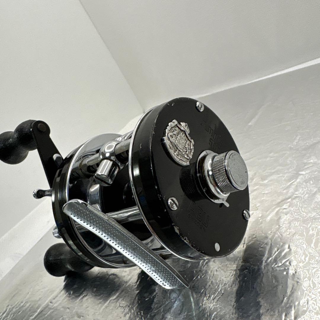 Ambassadeur 5000C ベイトリール