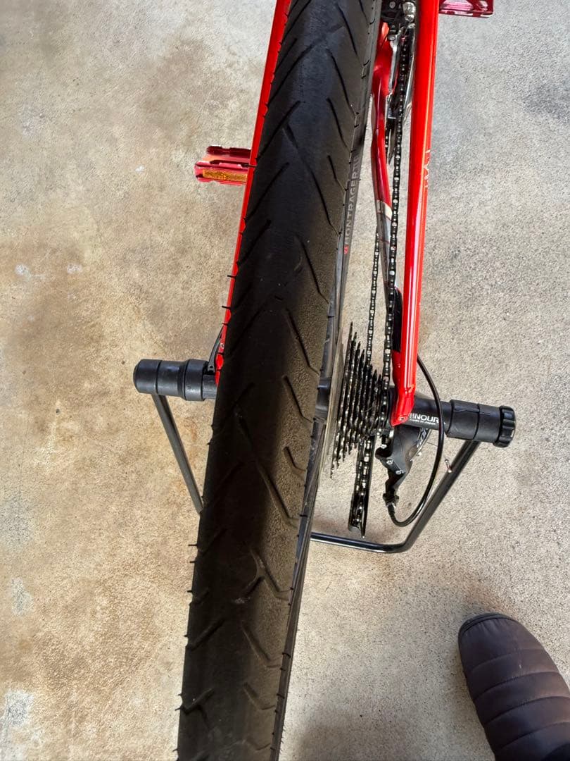 Trek アルミロードバイク ドマーネalr3 レッド