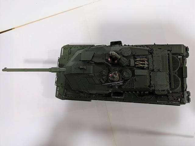 ドイツ軍戦車モデル 1/35 スケール レオパルト２A7V