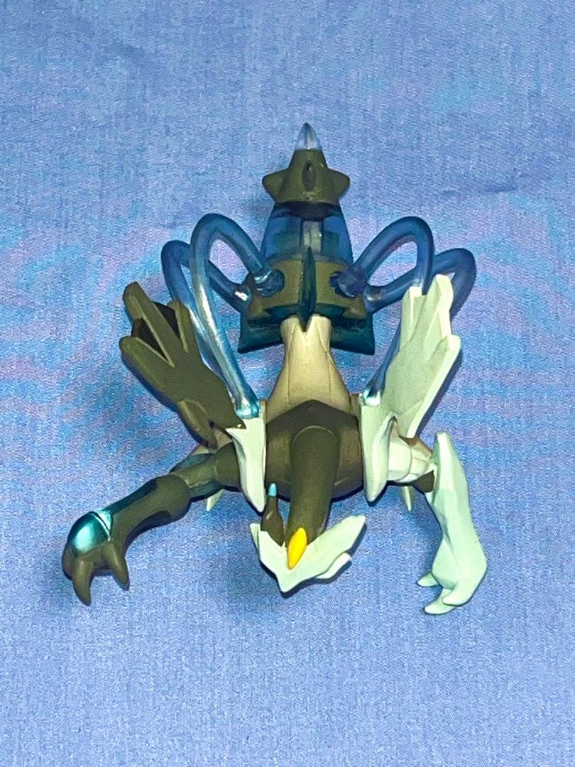 立体ポケモン図鑑 ブラックキュレム 1/40スケール