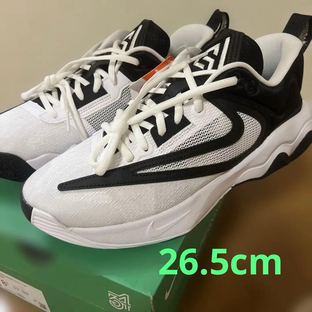 【新品未使用】NIKE GIANNIS IMMORTALITY 3 26.5cm