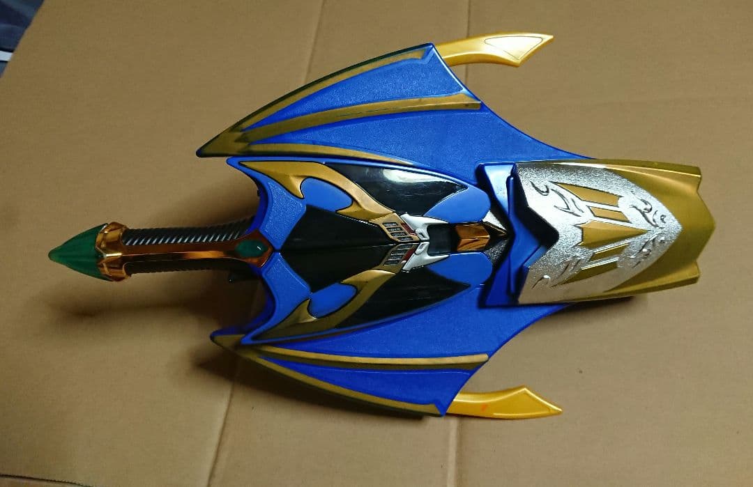 バンダイ 仮面ライダー龍騎 翼召剣ダークバイザーツバイ