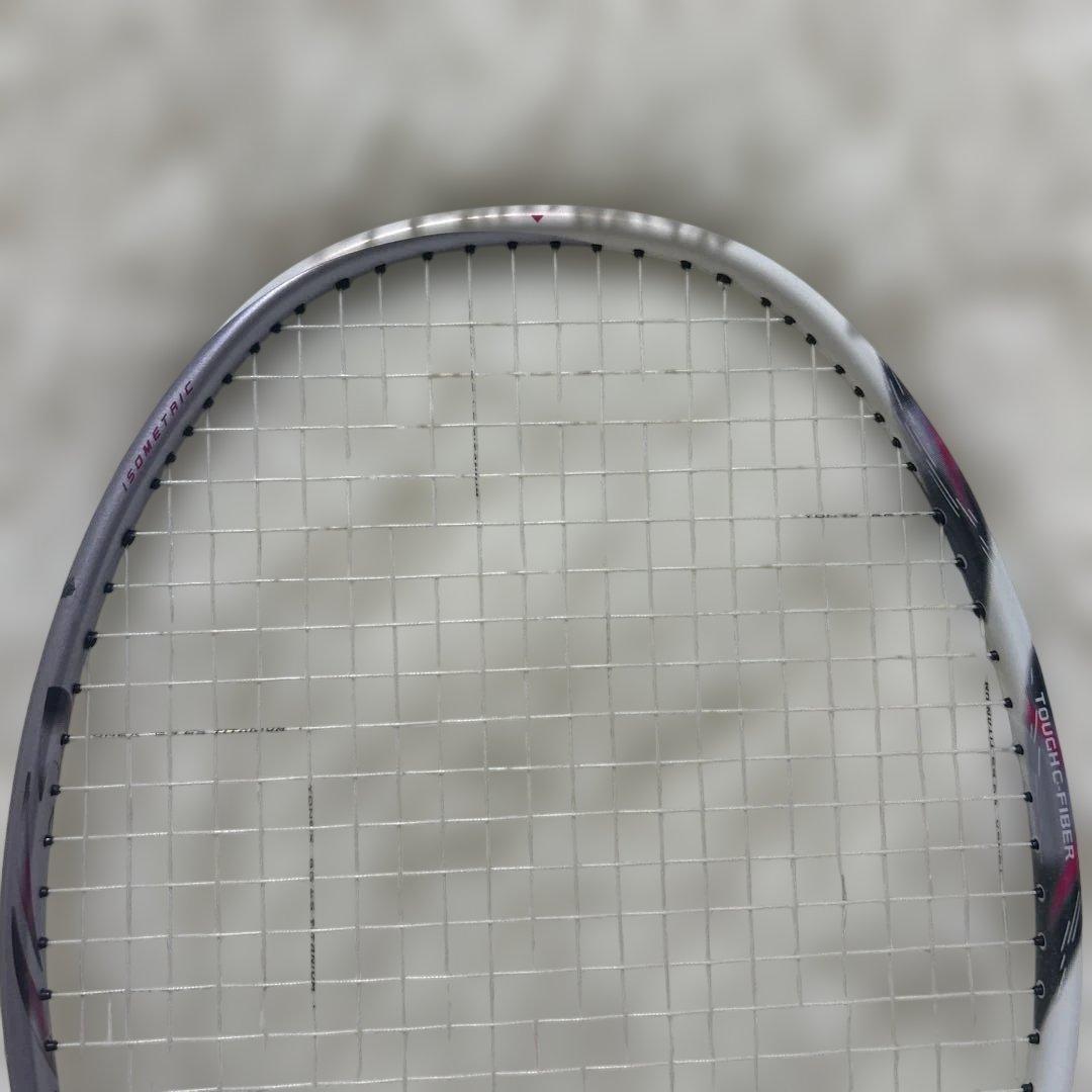 【美品】ヨネックス　バドミントンラケット ASTROX66 4UG5
