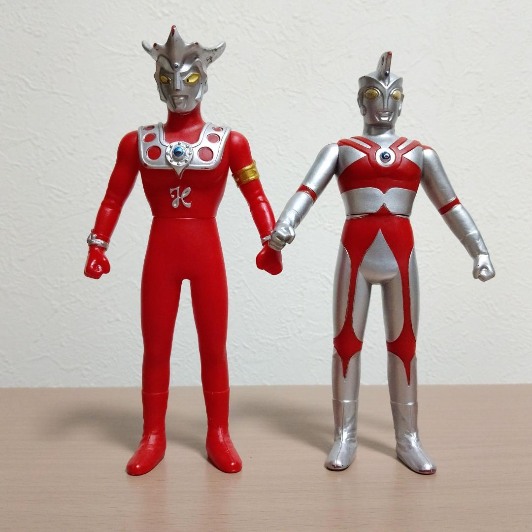 ウルトラマン 怪獣 ソフビまとめ売り 42体　ライブサイン付