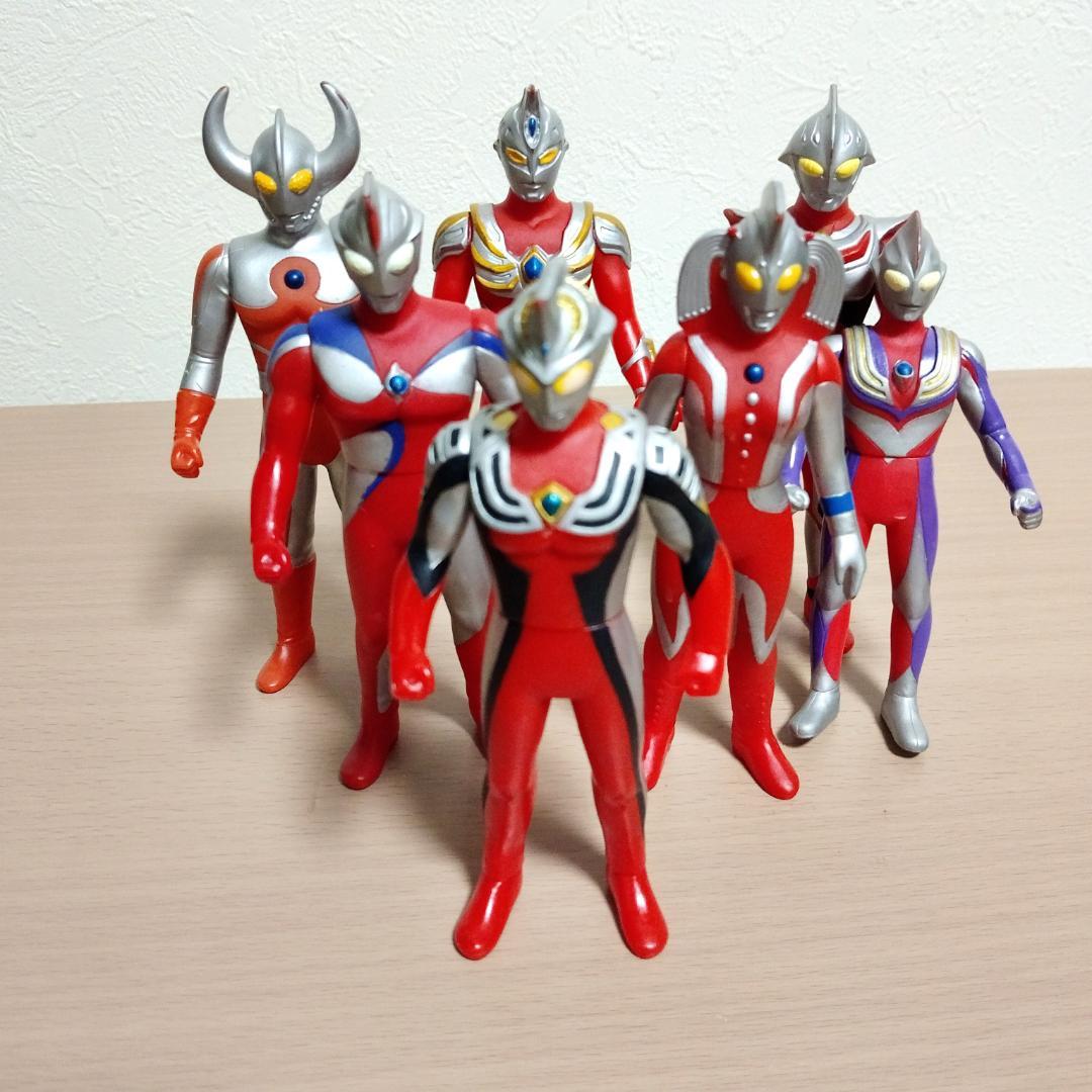 ウルトラマン 怪獣 ソフビまとめ売り 42体　ライブサイン付