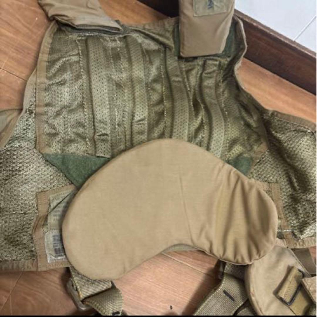 米軍実物　VEST FRONT BACK SUBASSYタクティカルベスト　①