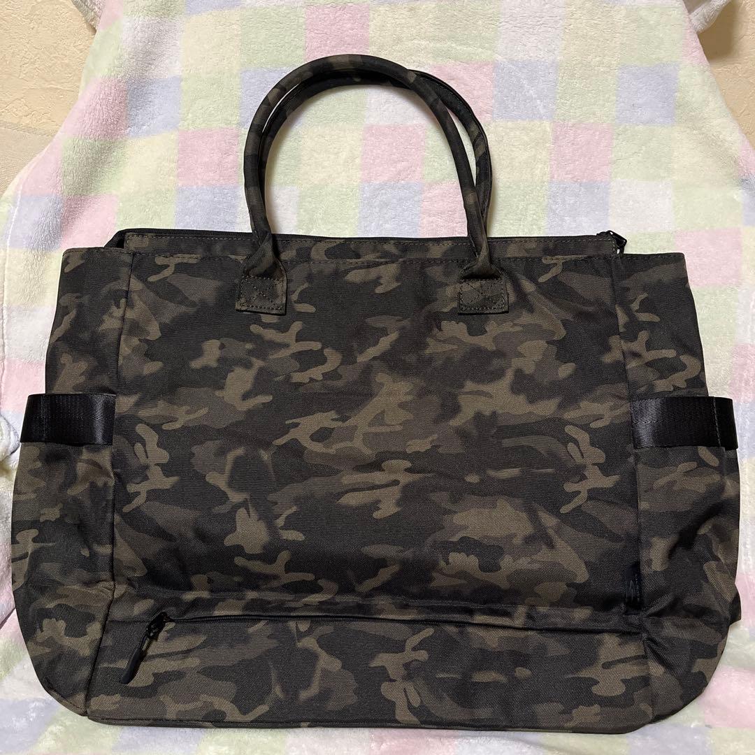 TIGORA(ティゴラ)ゴルフ靴収納有りトートバッグ