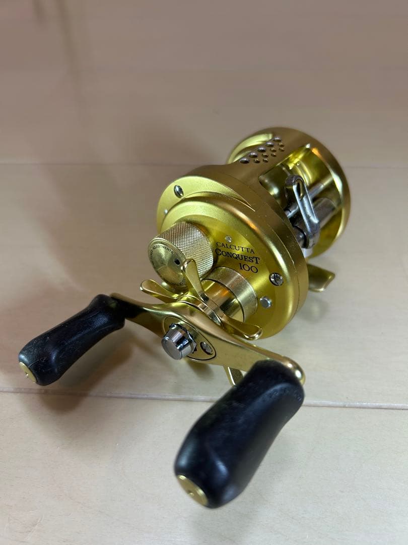 シマノ　カルカッタコンクエスト　100 Fishing line オマケ付き