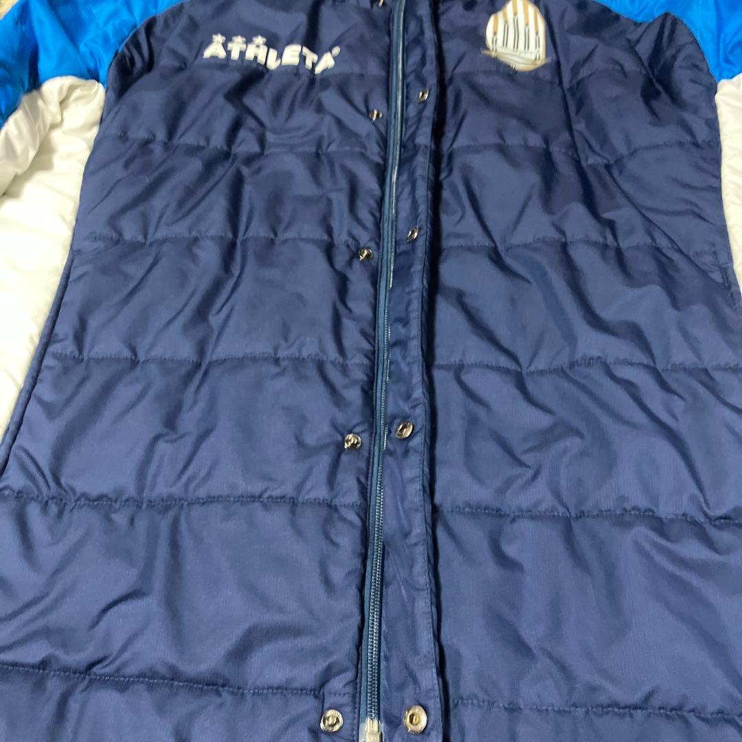 ATHLETA ブリオベッカ浦安 L 中綿　ベンチコート ジャケット