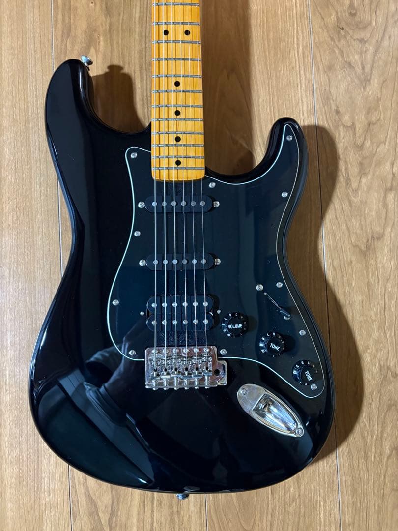 スクワイアクラシックヴァイブ70sストラトHSS美品❗️