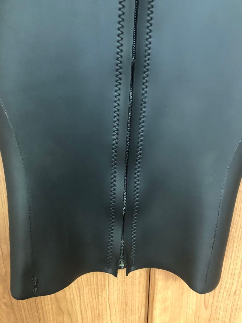 メンズフロントジップ半袖ジャケット　タッパー