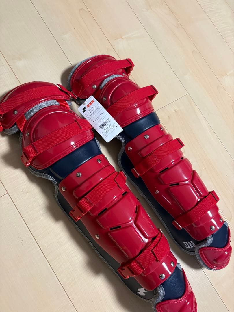 レッド キャッチャーレガース フリーサイズ