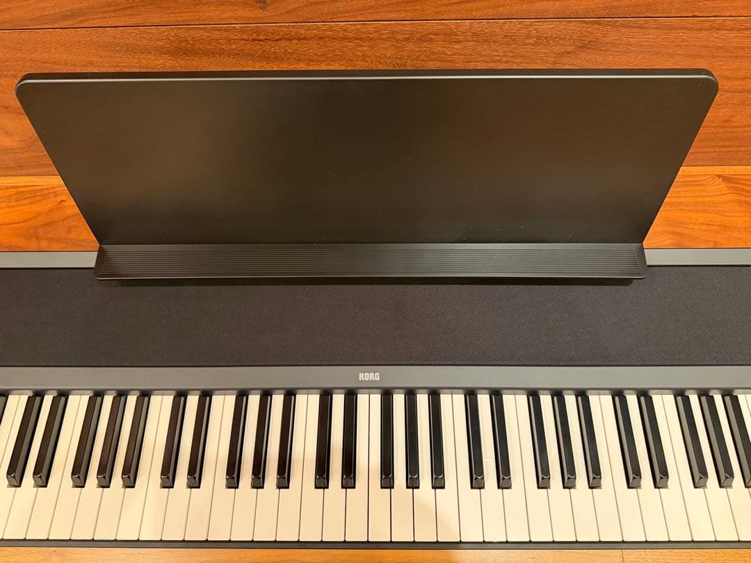 KORG　B2　電子ピアノ　完動品　美品