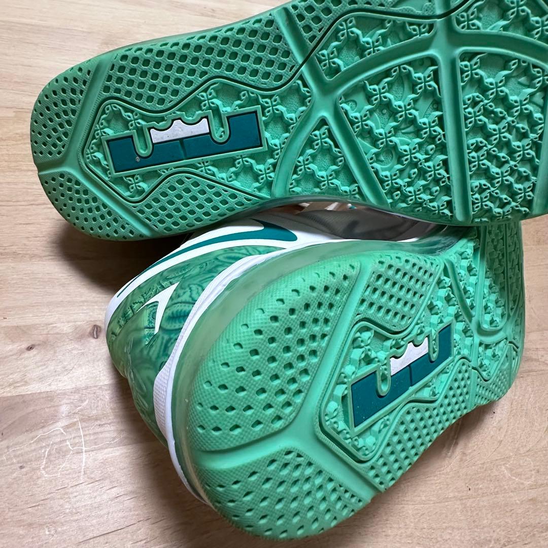 シューズ(男性用) Nike Max Lebron 11 Low \"Easter\"