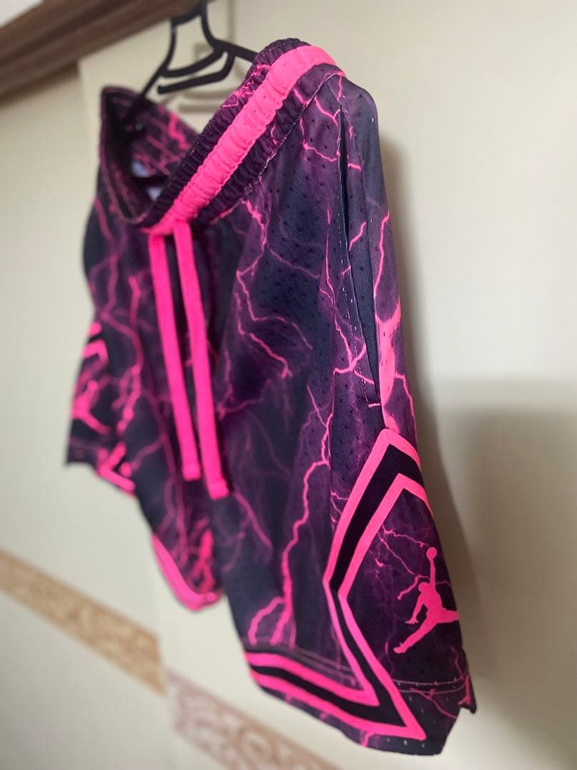エアジョーダン風 黒とピンクのパンツ L size