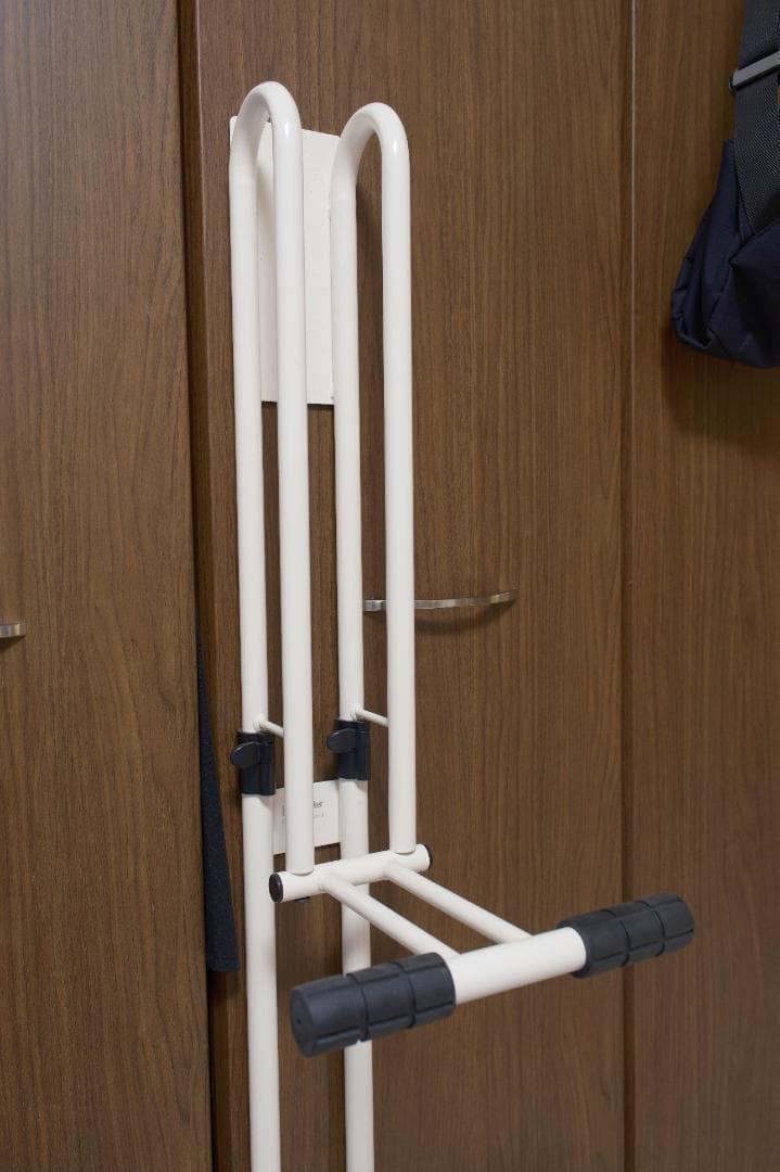 サイクルロッカー CS650 WHITE 自転車ディスプレイスタンド