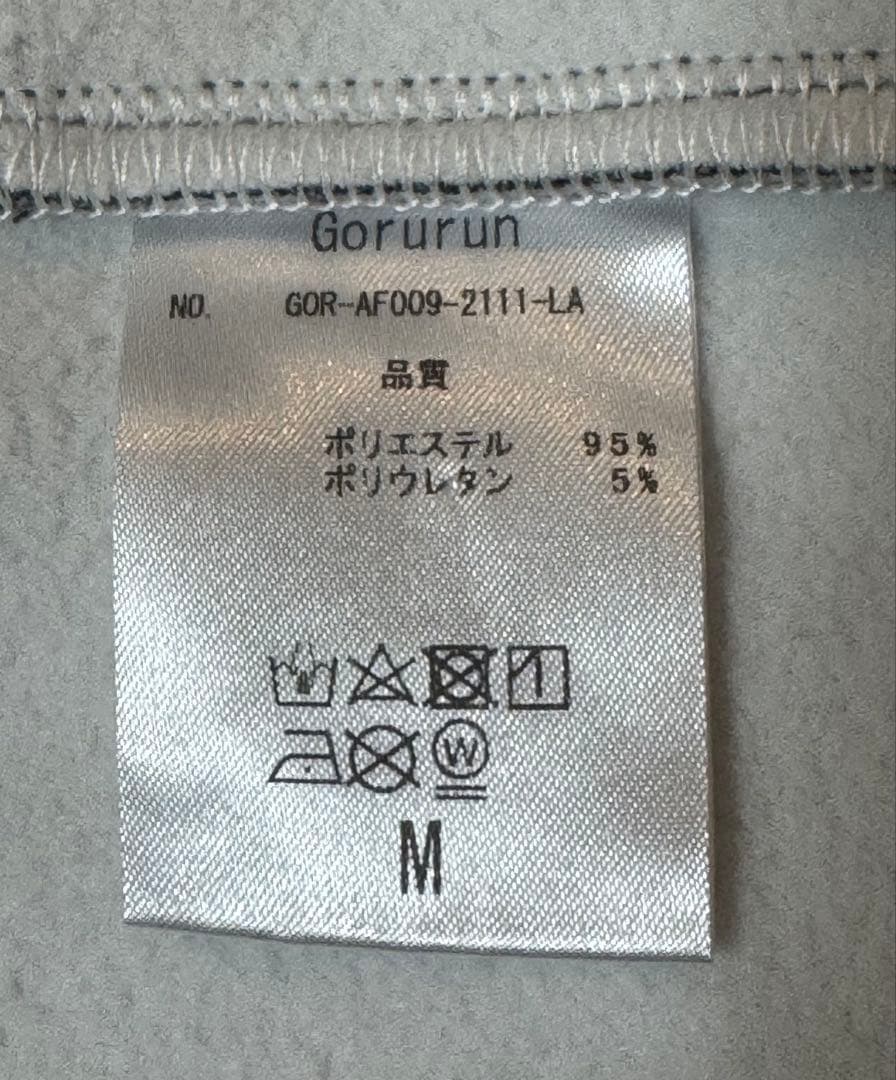 GORURUN ジップアップジャケットとスカート&Tシャツ&バイザー4点セット