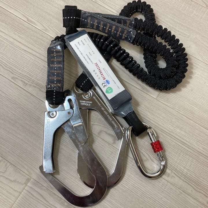 未使用　Jisentoll フルハーネス型墜落制止用器具 Mサイズ