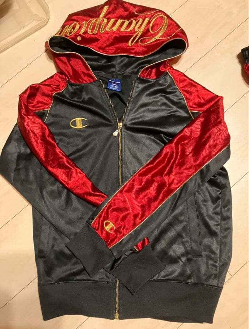 Champion ジャージ上下セット 黒と赤Lサイズ
