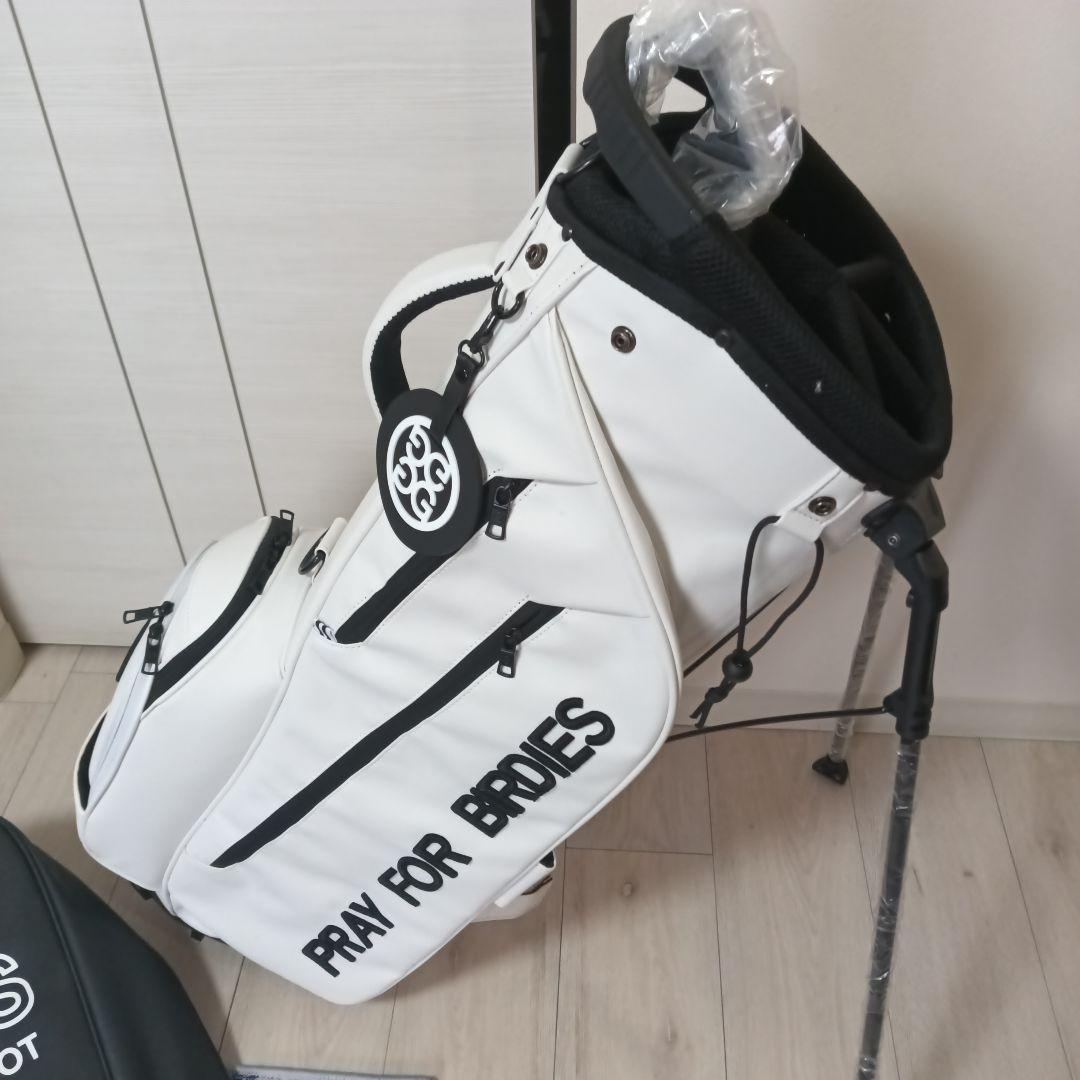 ジーフォアキャディーバッグ　新品