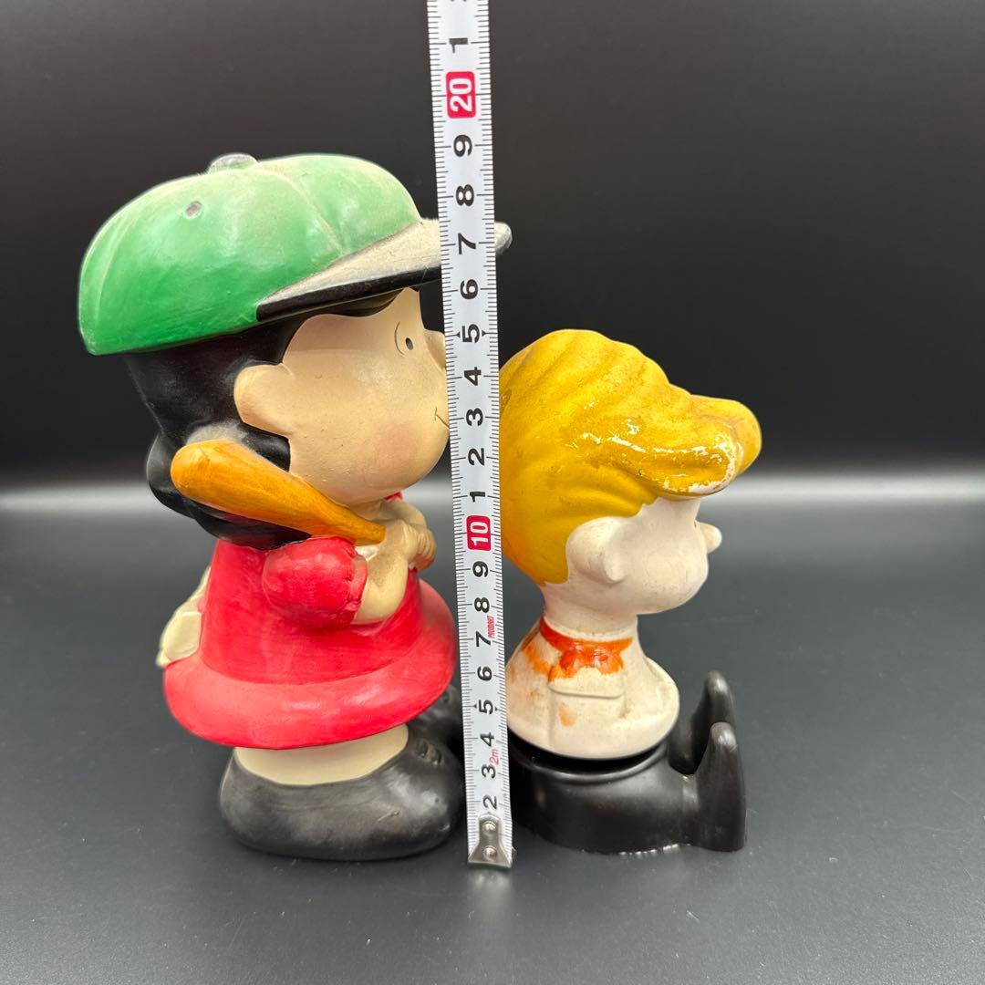 PEANUTS ルーシー＆チャーリーブラウン フィギュアセット スヌーピ仲間