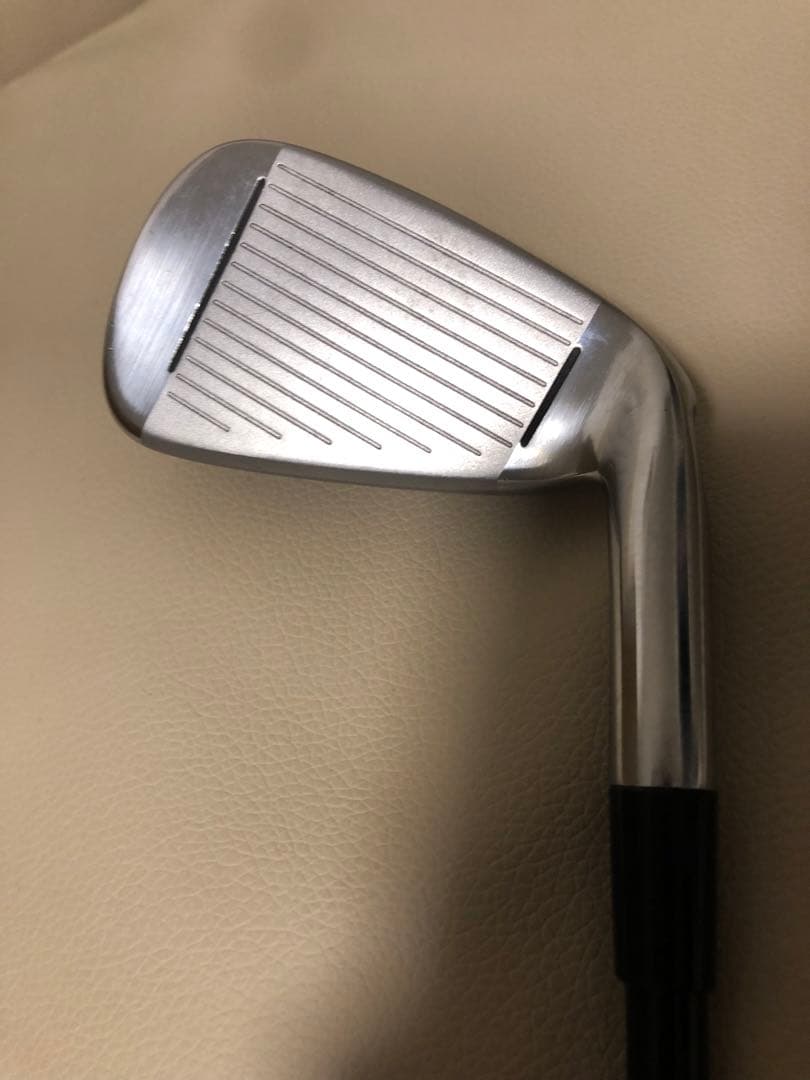 【送料込み】希少レフティ　Taylor Made 4番アイアン　美品