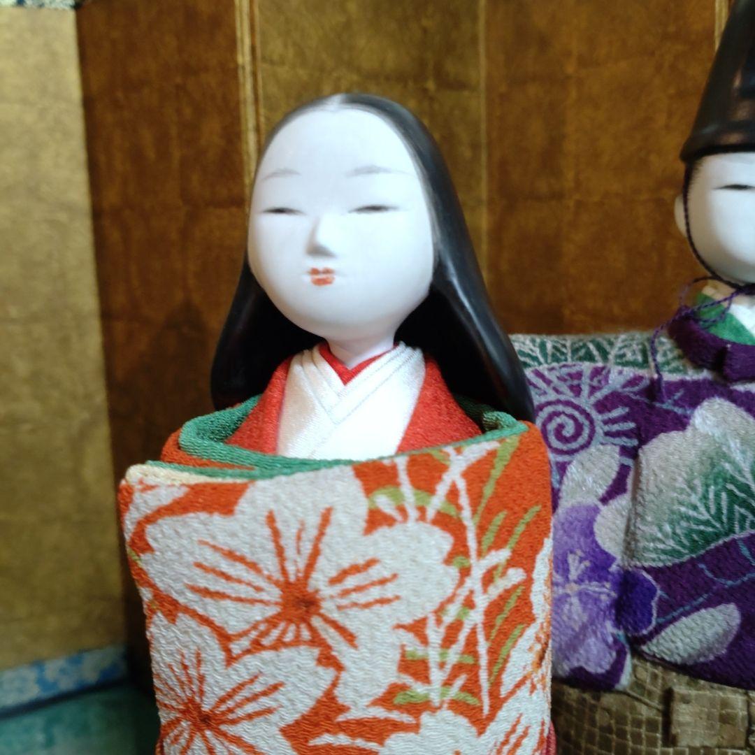 桐塑雛人形　女雛の髪型は難度が高い　伝統的な雛人形 　衣裳古布