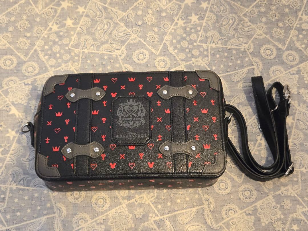 ディズニーアンバサダーホテル　キングダムハーツ　キーブレード　ショルダーバッグ