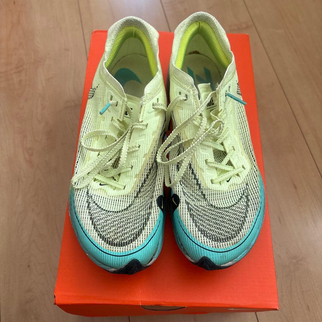 Nike ZoomX ヴェイパーフライネクスト%2 23.5