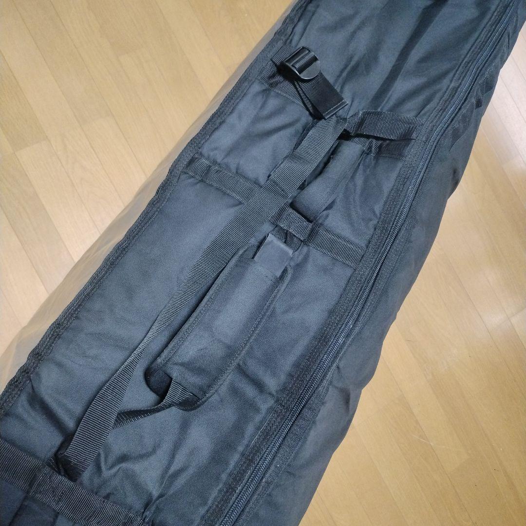 7'0\" QUAD サーフボードケース ブラック