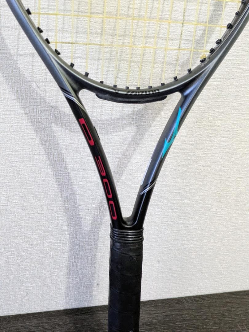 ミズノ D300 硬式テニスラケット グリップサイズG2 Mizuno