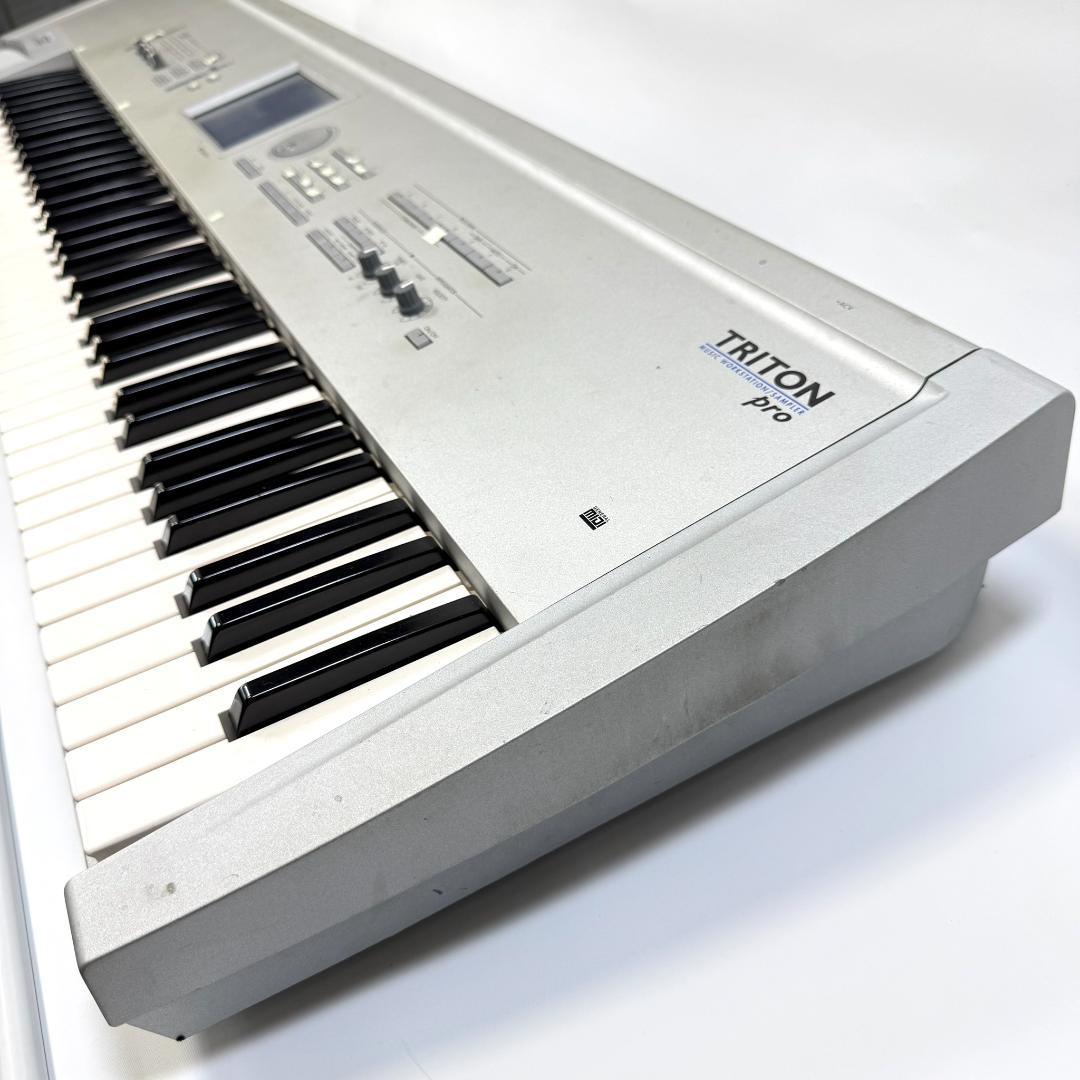 KORG TRITON Pro シンセサイザー シルバー 動作品