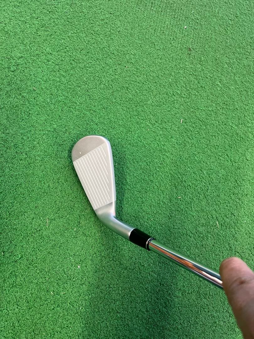 スリクソン　Srixon Zx4 ４番　アイアン KBS ツアーLITE S