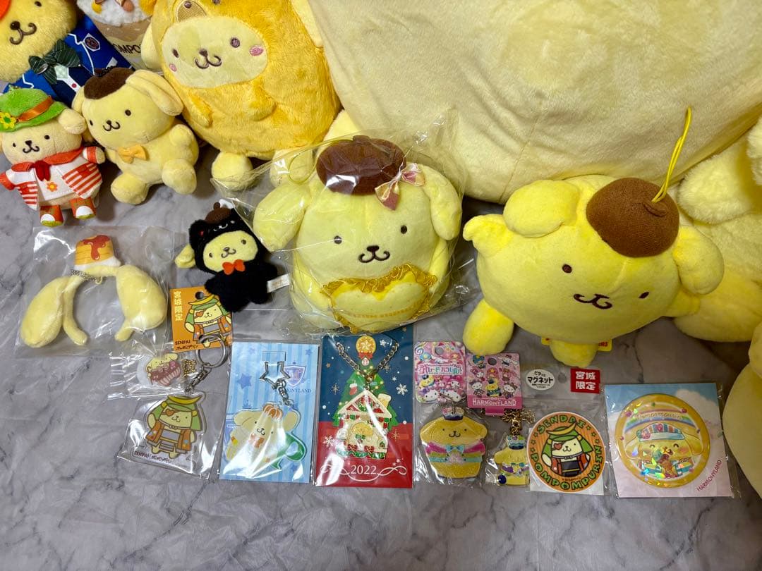 ポムポムプリン ぬいぐるみ キーホルダー アクリル スタンド 缶バッチ