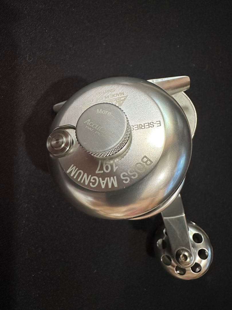 y*n様 アキュレートBOSS magnum197 右巻き