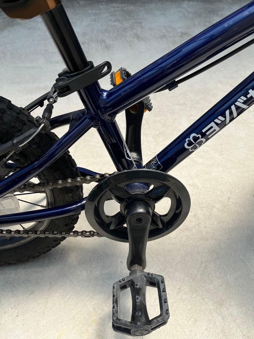 ヨツバサイクル　14インチ　キャプテンネイビー