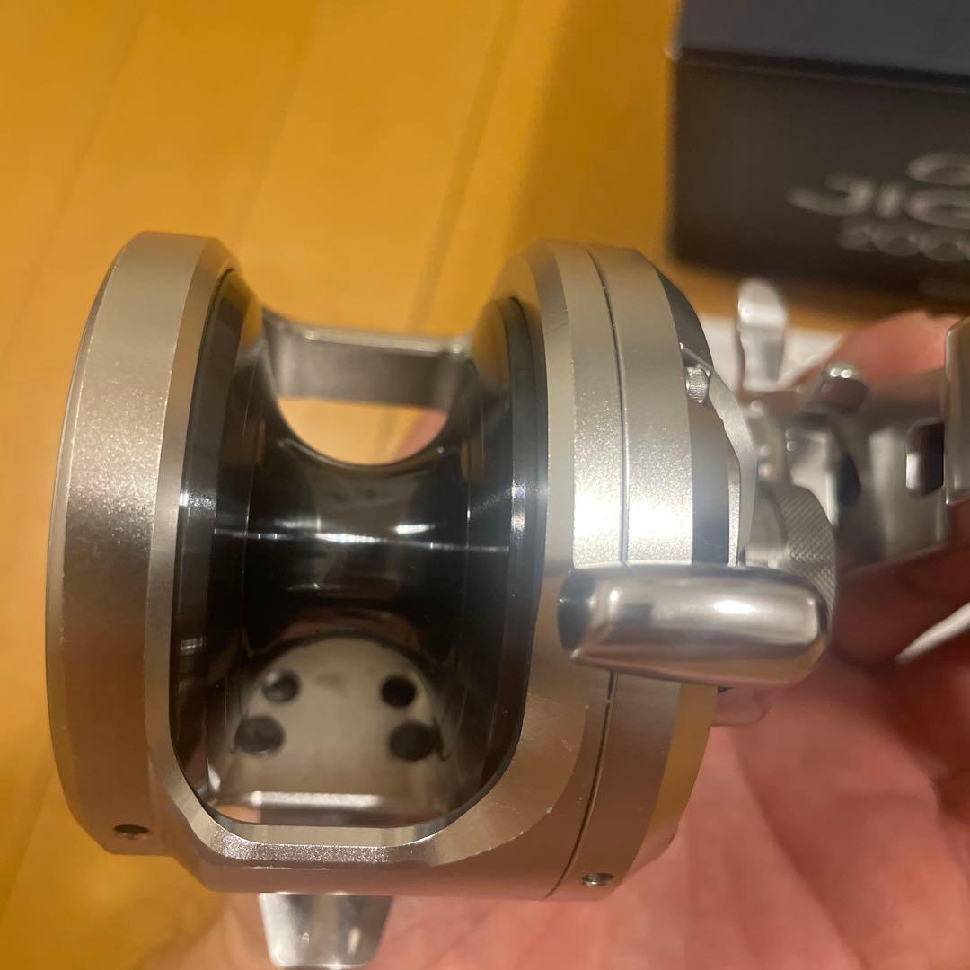 17オシアジガー 2000NRHG 右巻き