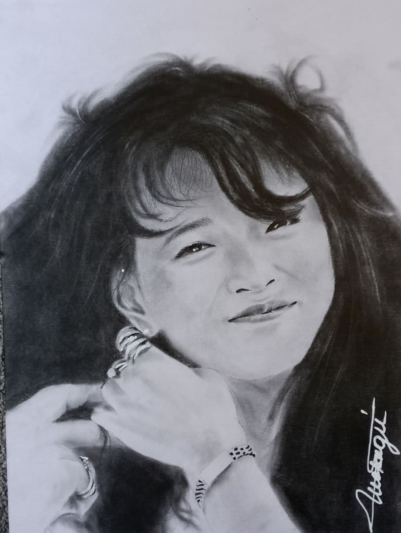鉛筆画中森明菜さん