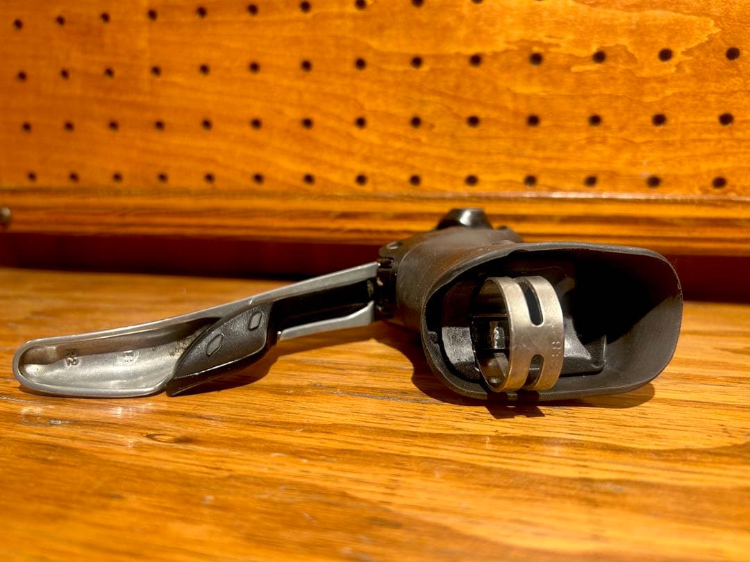 【Shimano シマノ Ultegra ST 6600 】右のみ