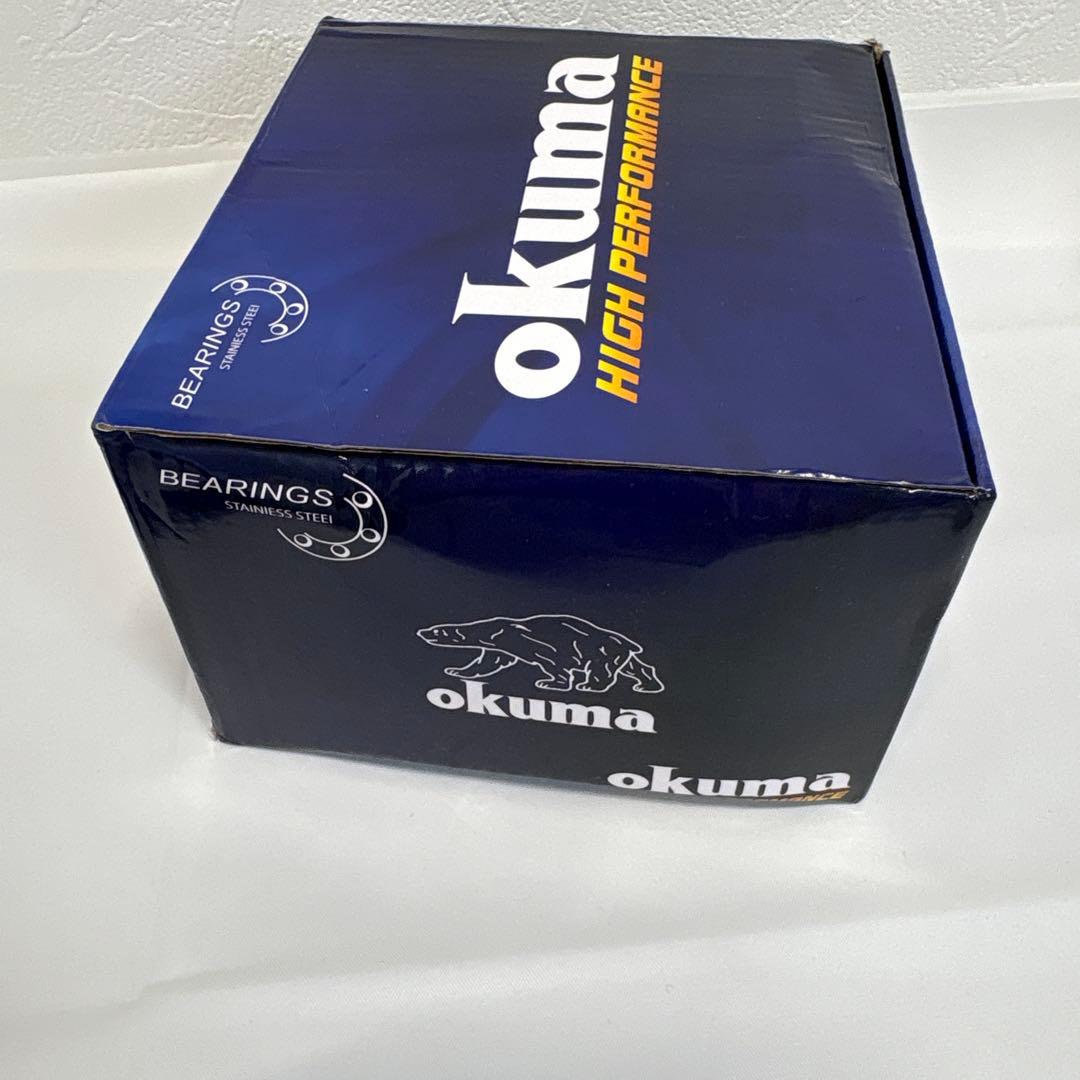 OKUMA ベイトリール 釣り リール 右ハンドル 美品