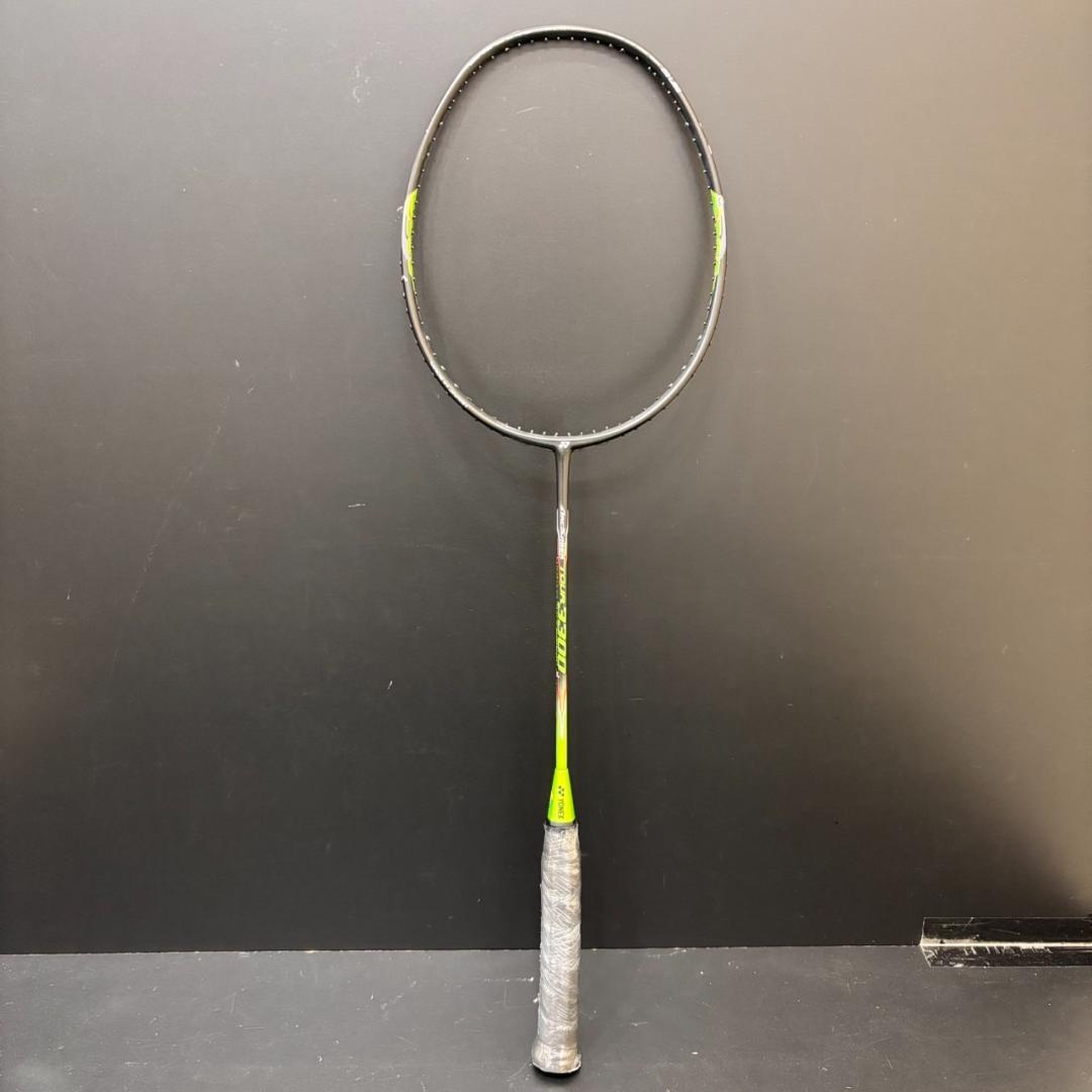 YONEX　バトミントンラケット　アークセイバー　ツアー　3300　ガット無し