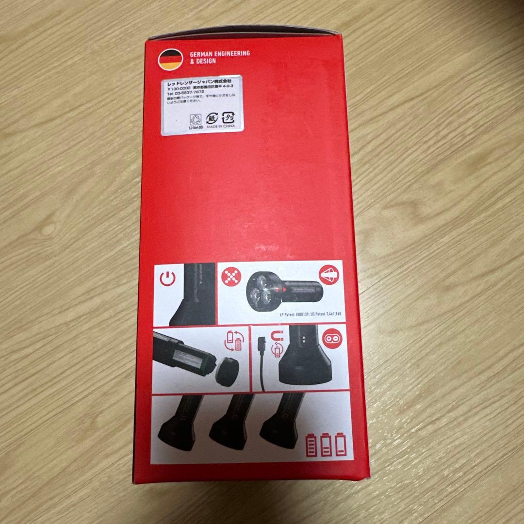 ライト・ランタン LEDLENSER P18R SIGNATURE